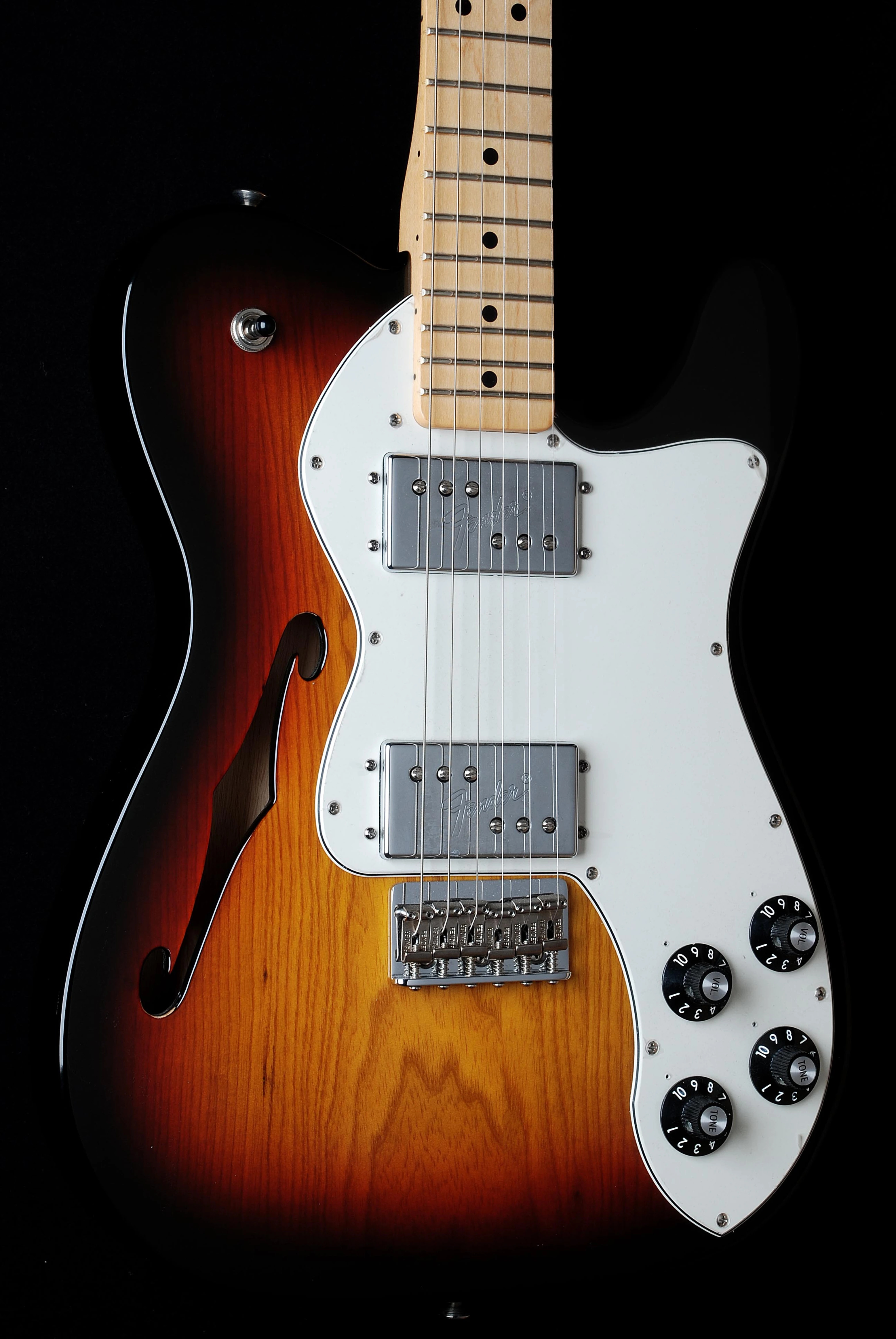 Fender Classic Player Tele Thinline Deluxe