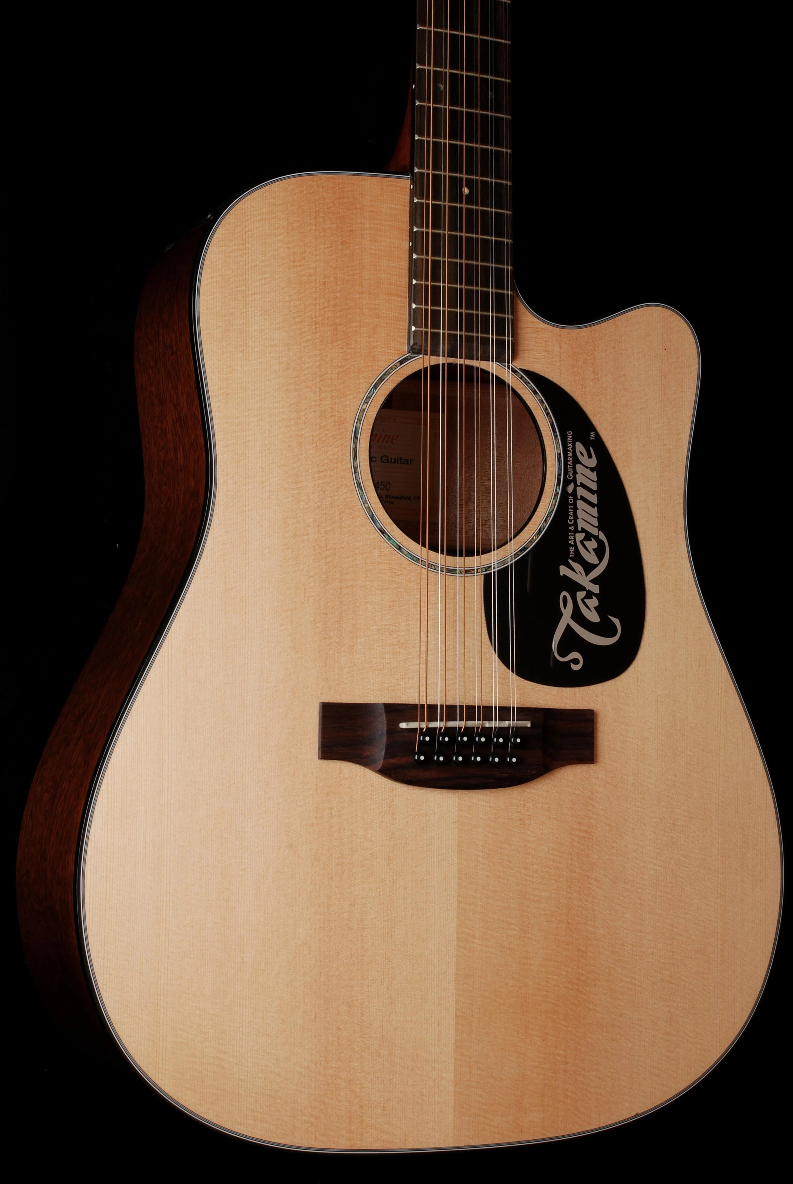 Takamine EG345SC
