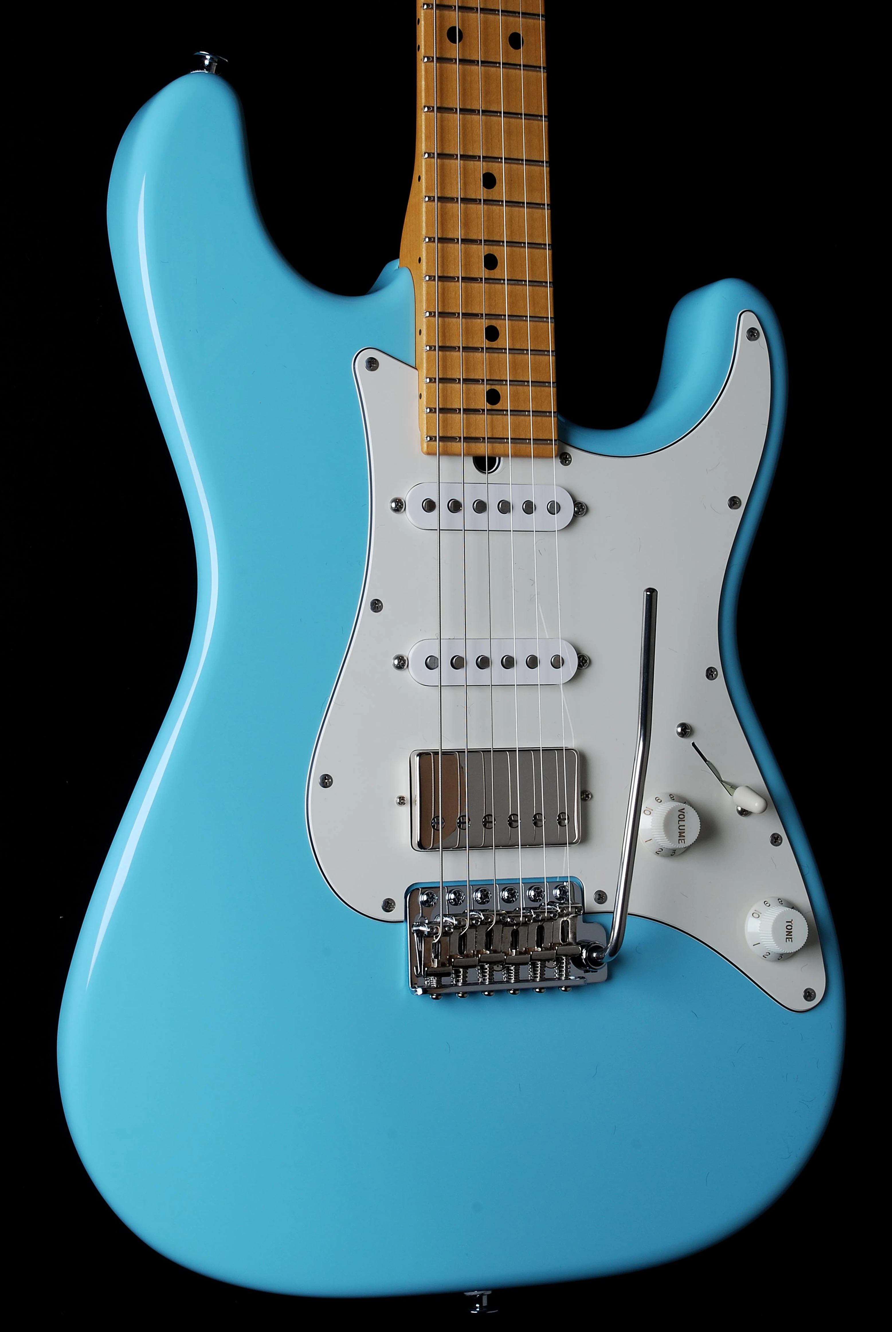 Suhr Classic Daphne Blue s/n 12225 