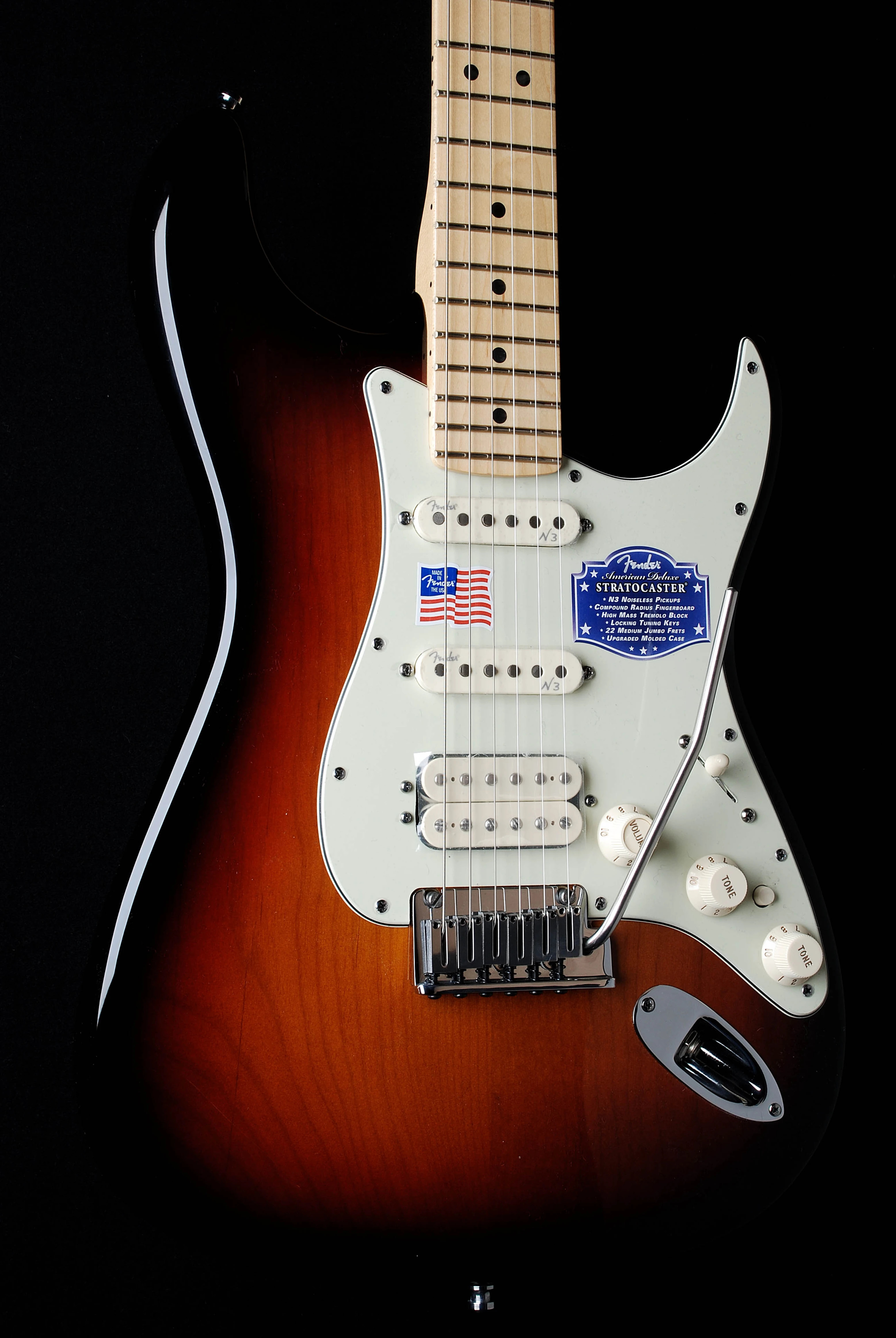 Fender American Deluxe Strat HSS Maple Sunburst