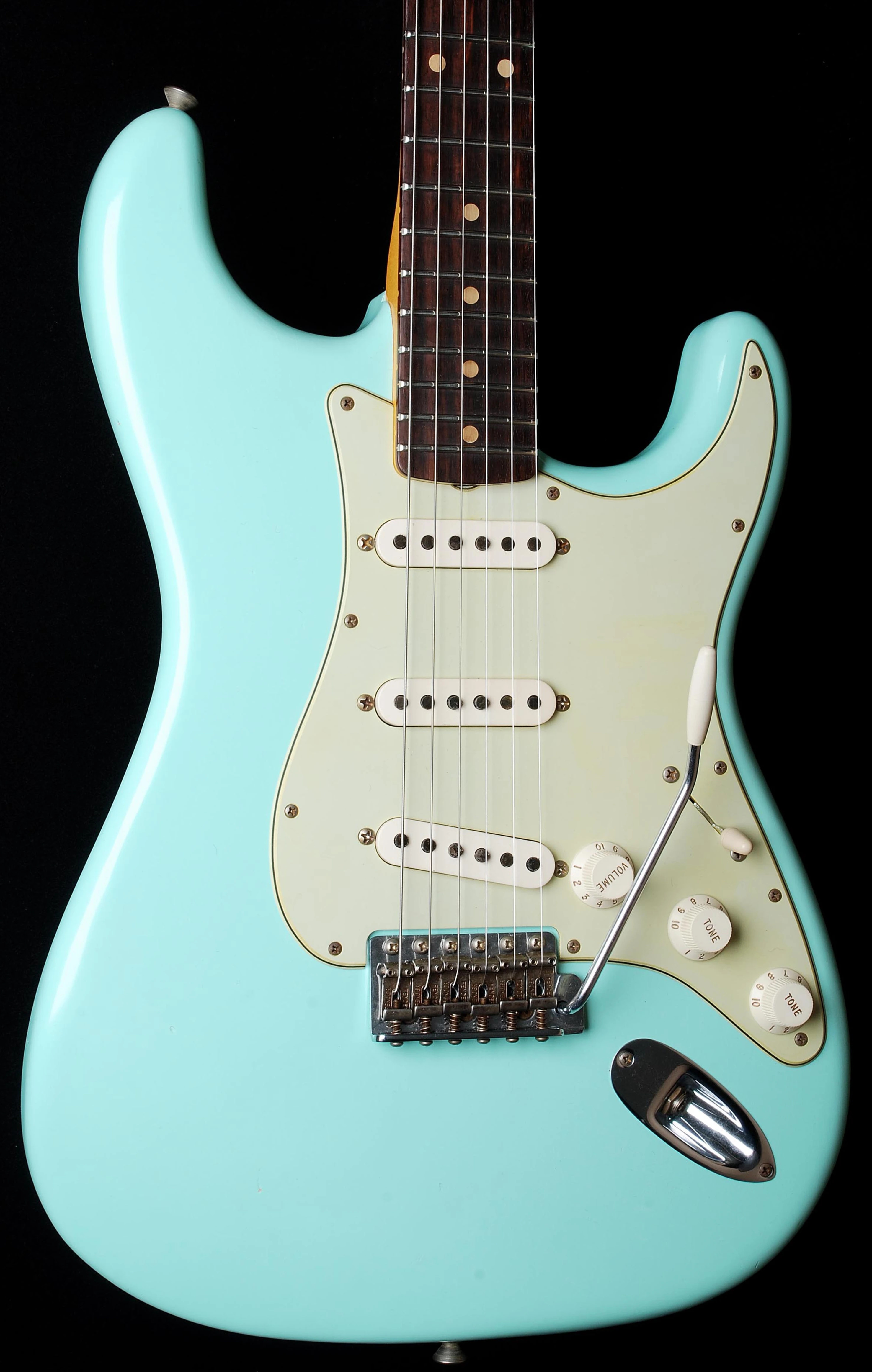 Fender Custom Shop Tone Machine 62 Relic Strat Surf Green