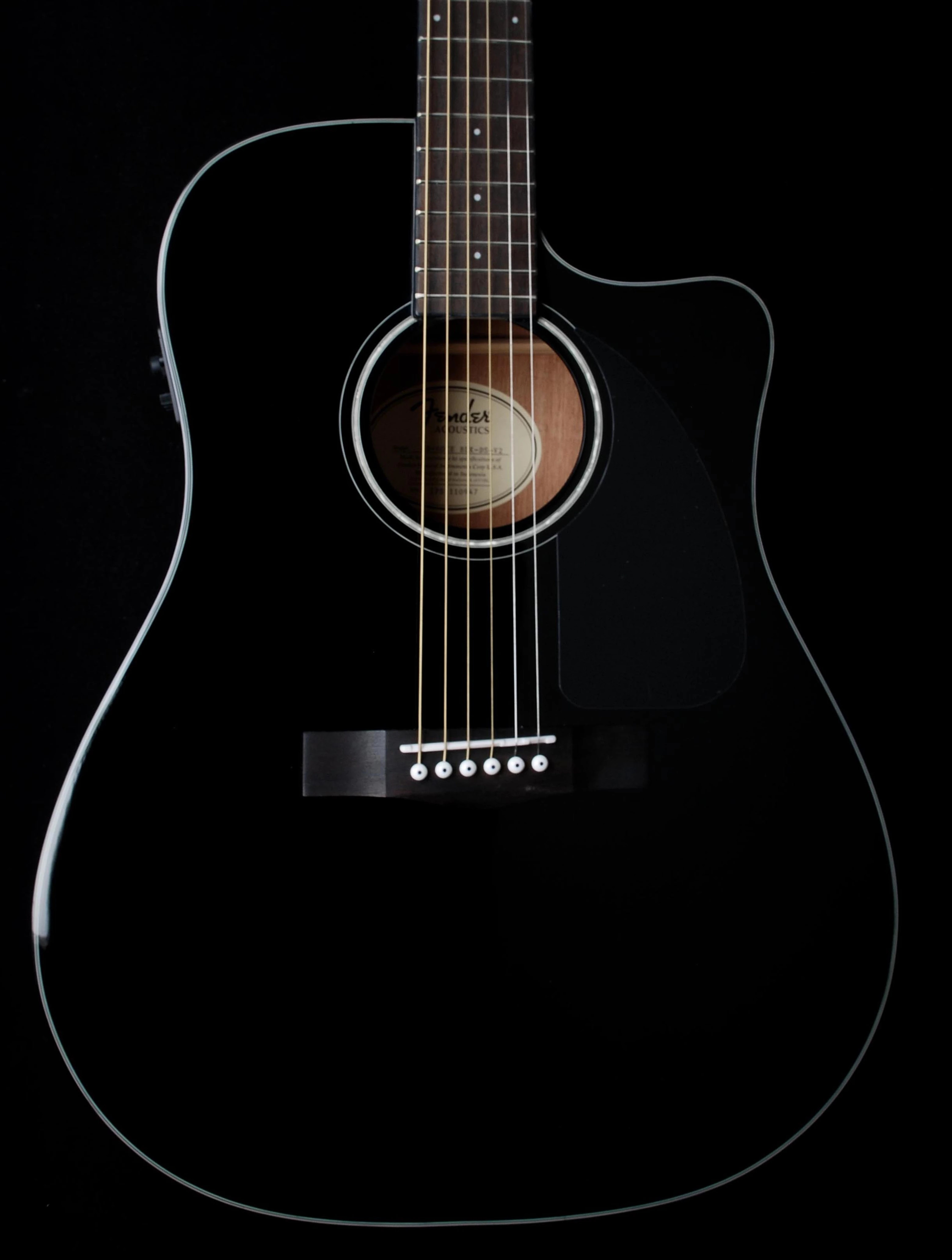 CD-60CE Acoustic Black with pre-amp and built in tuner.