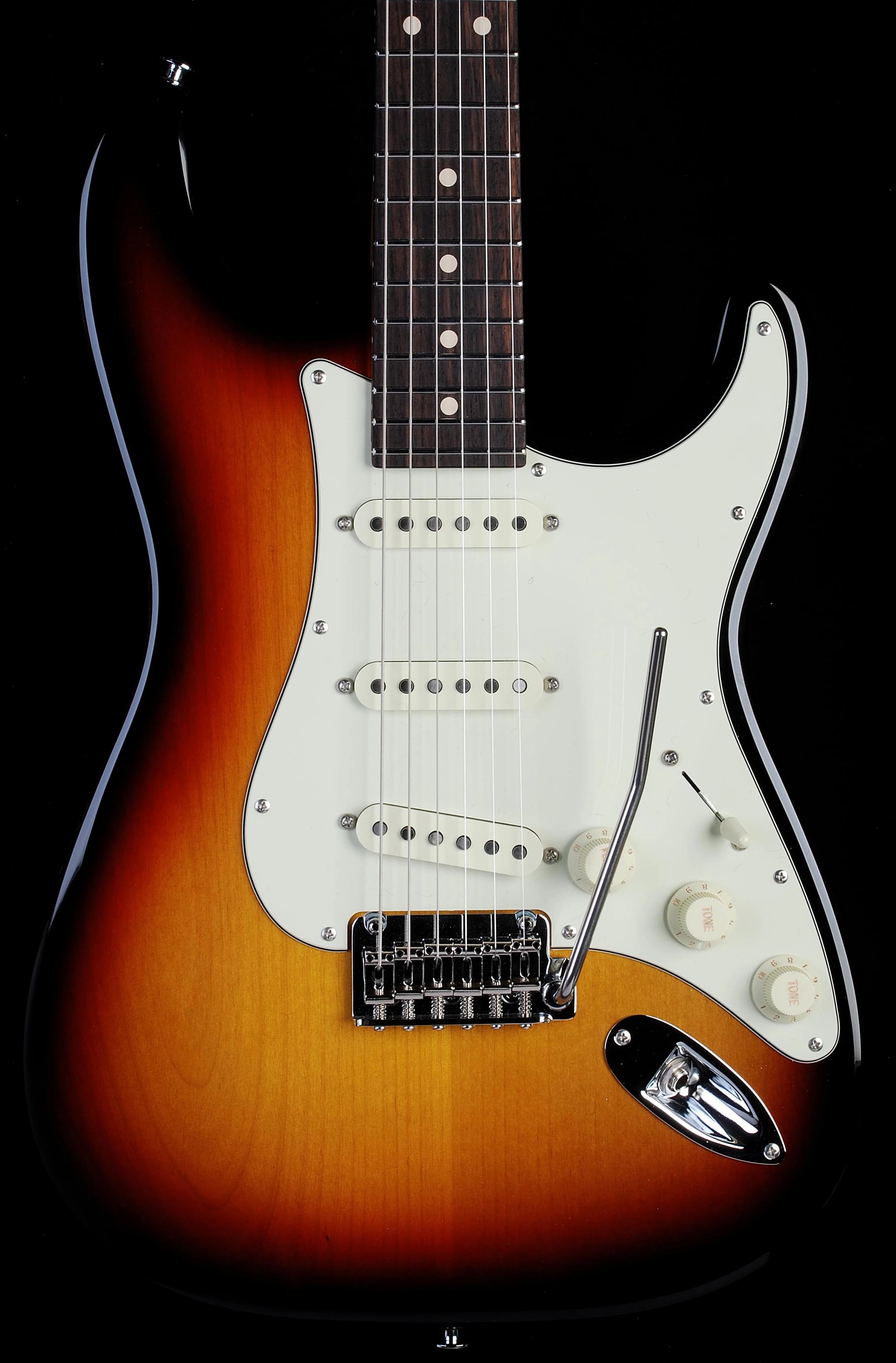 Suhr Classic 3 Tone Sunburst Roasted Maple/RW Board