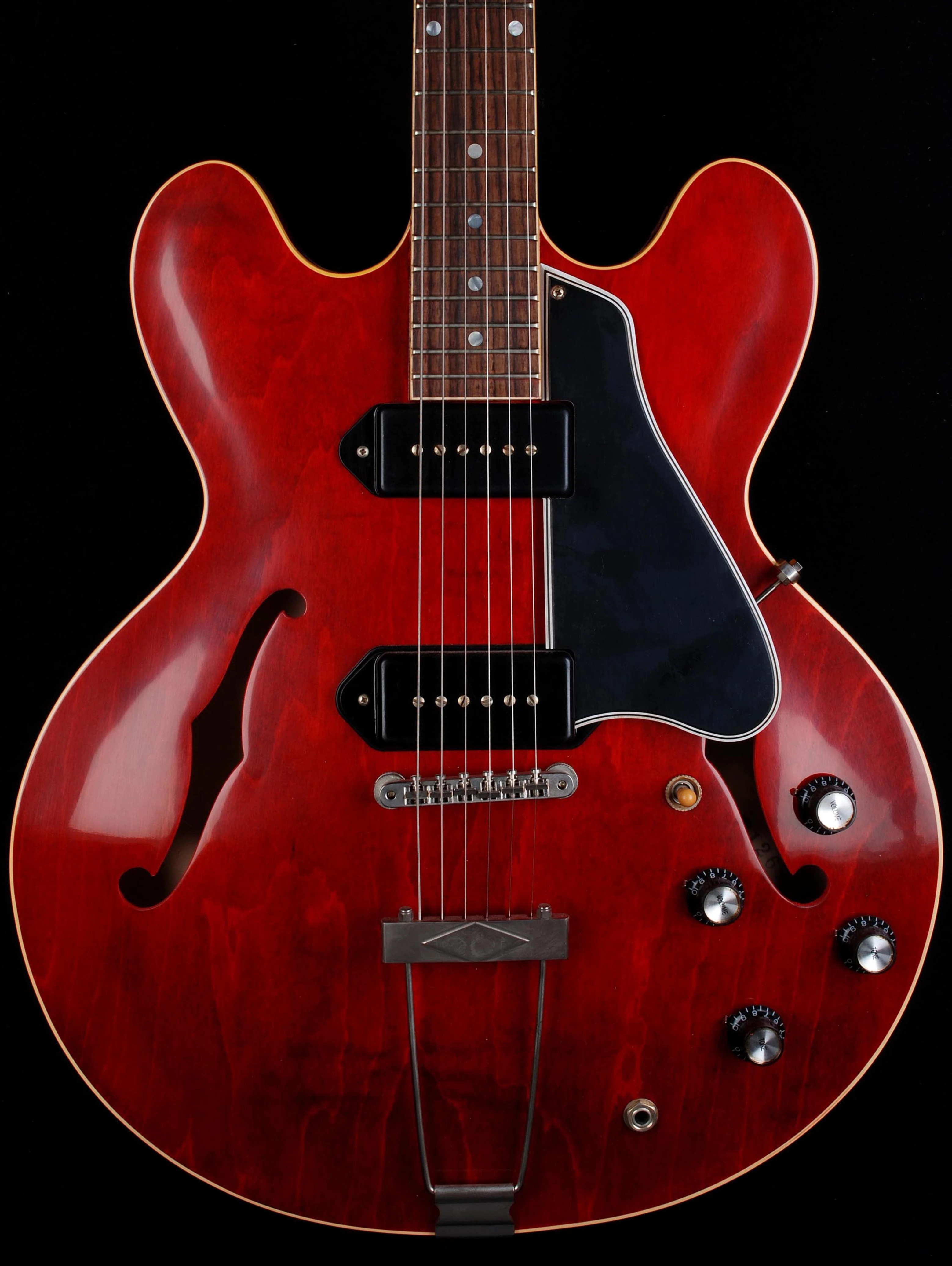 Gibson Custom ES-330 Vintage Cherry VOS limited run with trapeze tailpiece