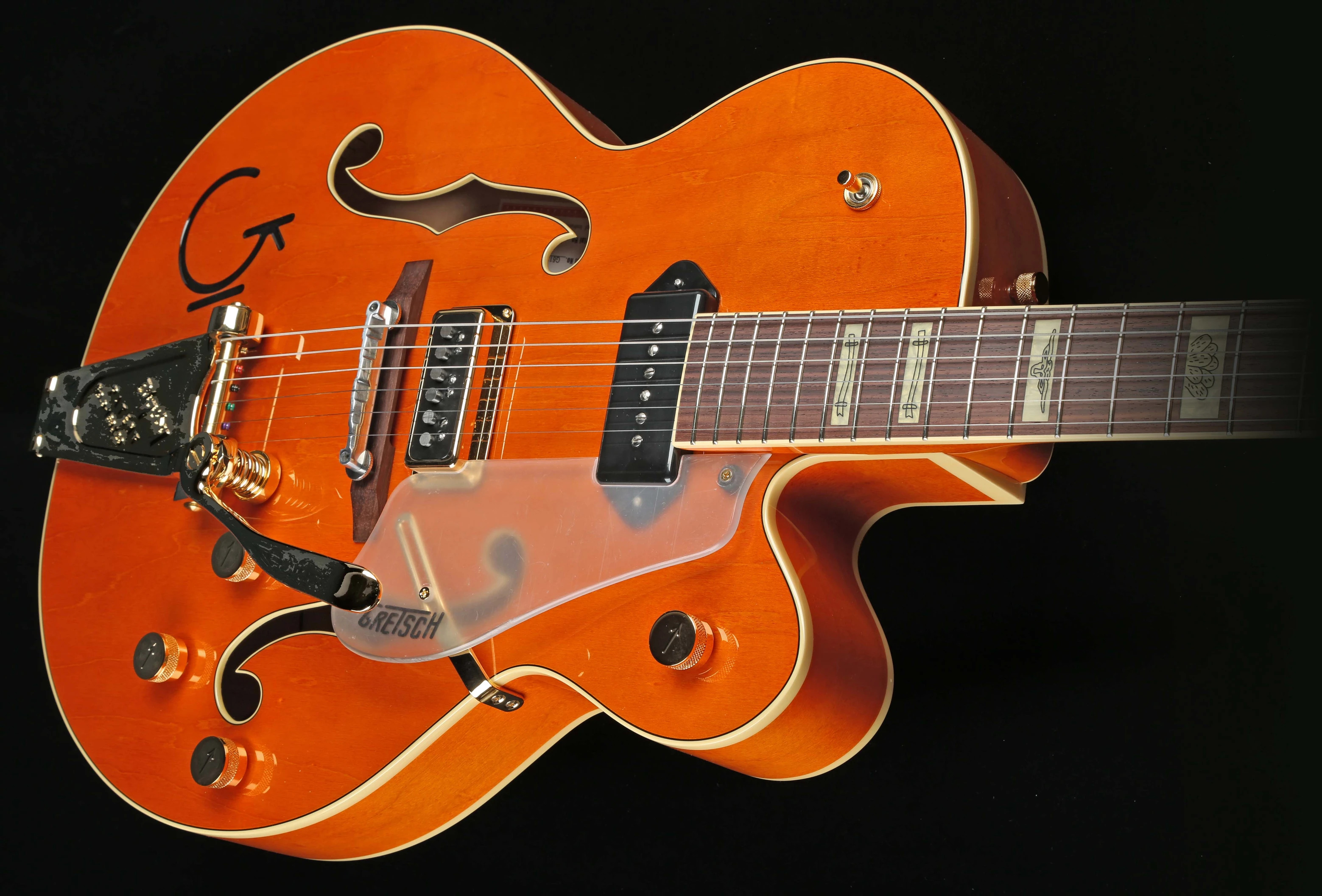 Gretsch G6120 Eddie Cochran Hollow Body Peach Guitars