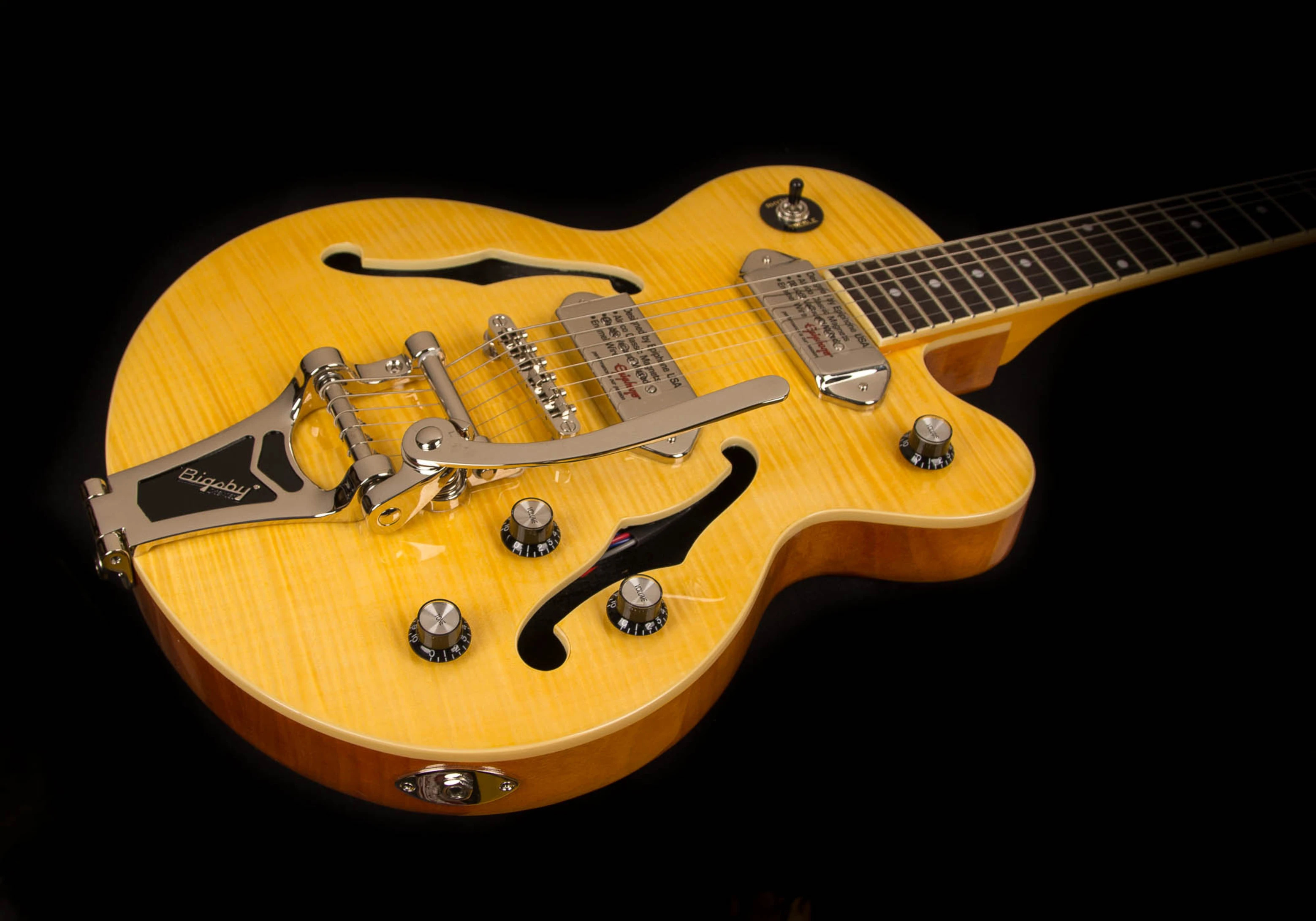Guitars > Electric Guitars > Epiphone Wildkat Guitar Antique Natural
