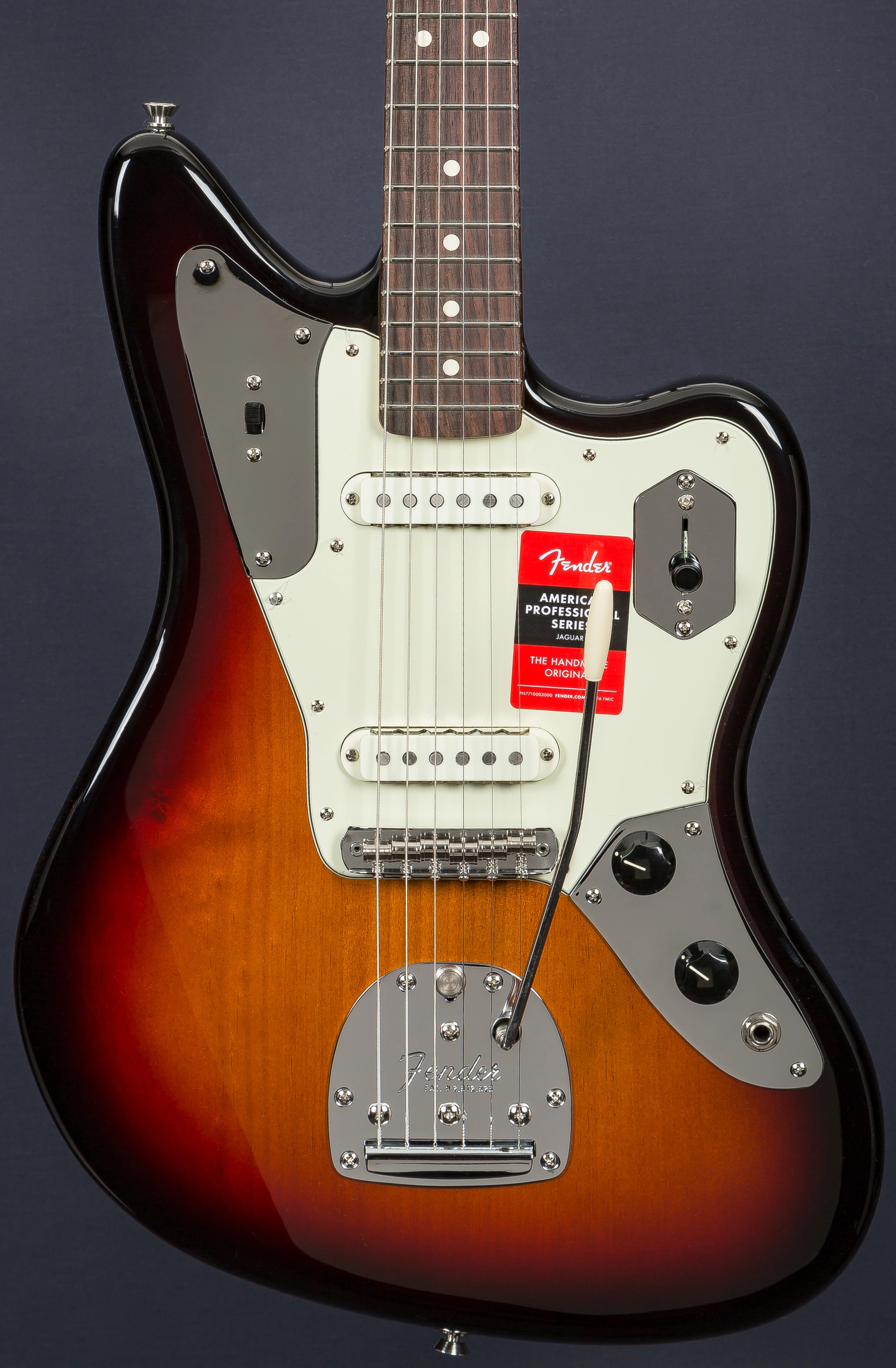 Fender American Pro Jaguar Peach Guitars