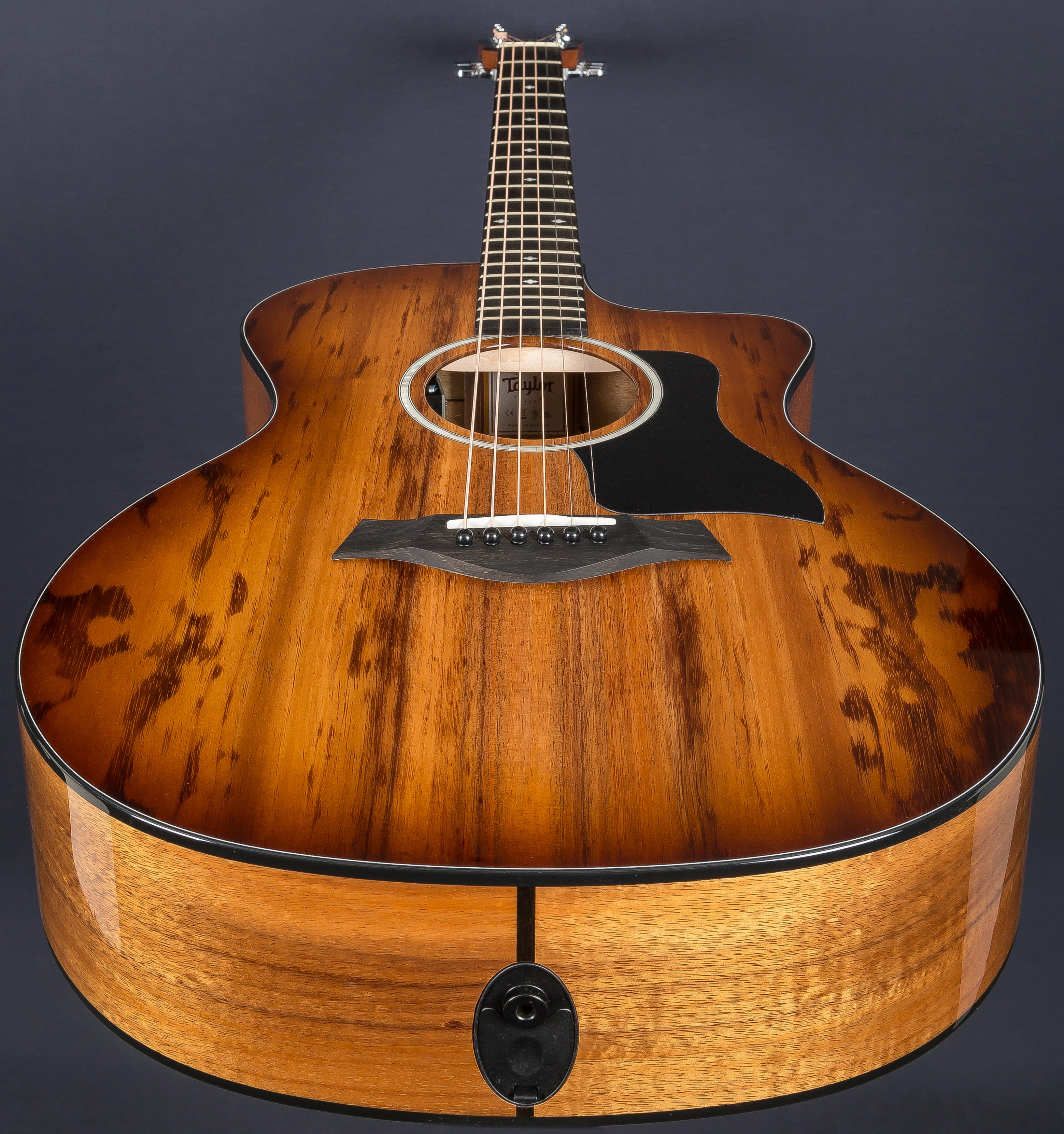 Taylor 224ceK DLX Peach Guitars