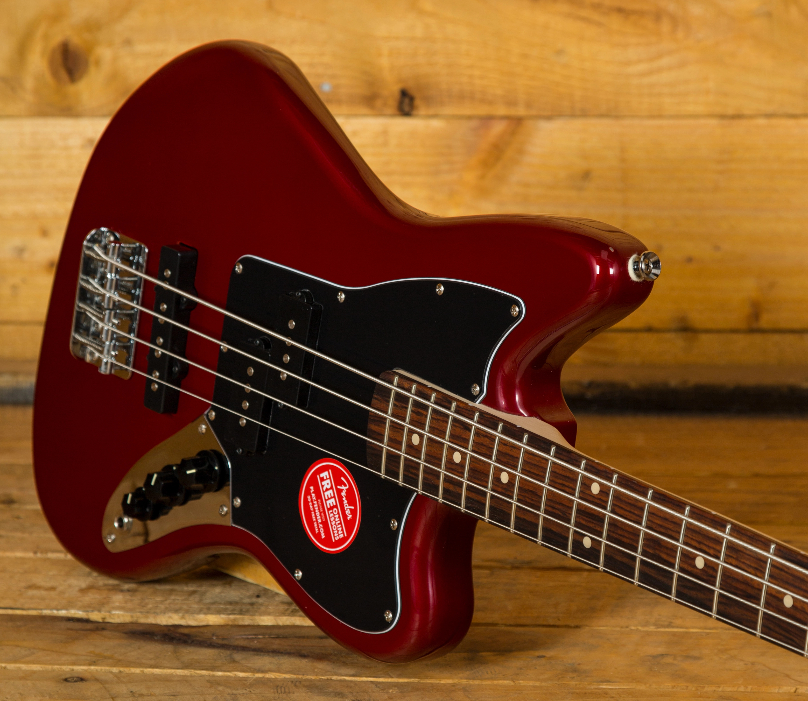 Squier Vintage Modified Jaguar Bass Special SS Candy Apple Red Peach