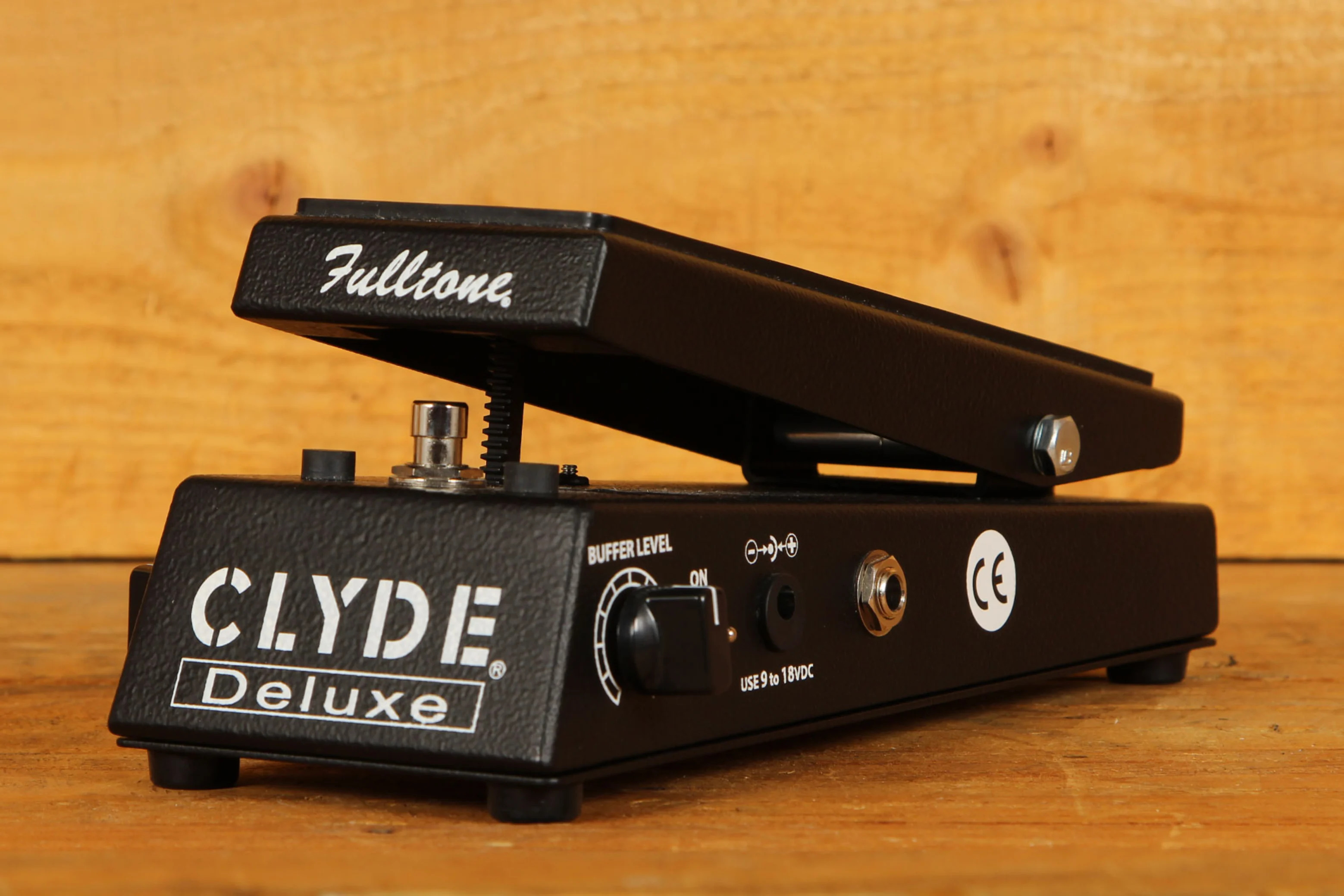 Fulltone Clyde Deluxe Wah Peach Guitars