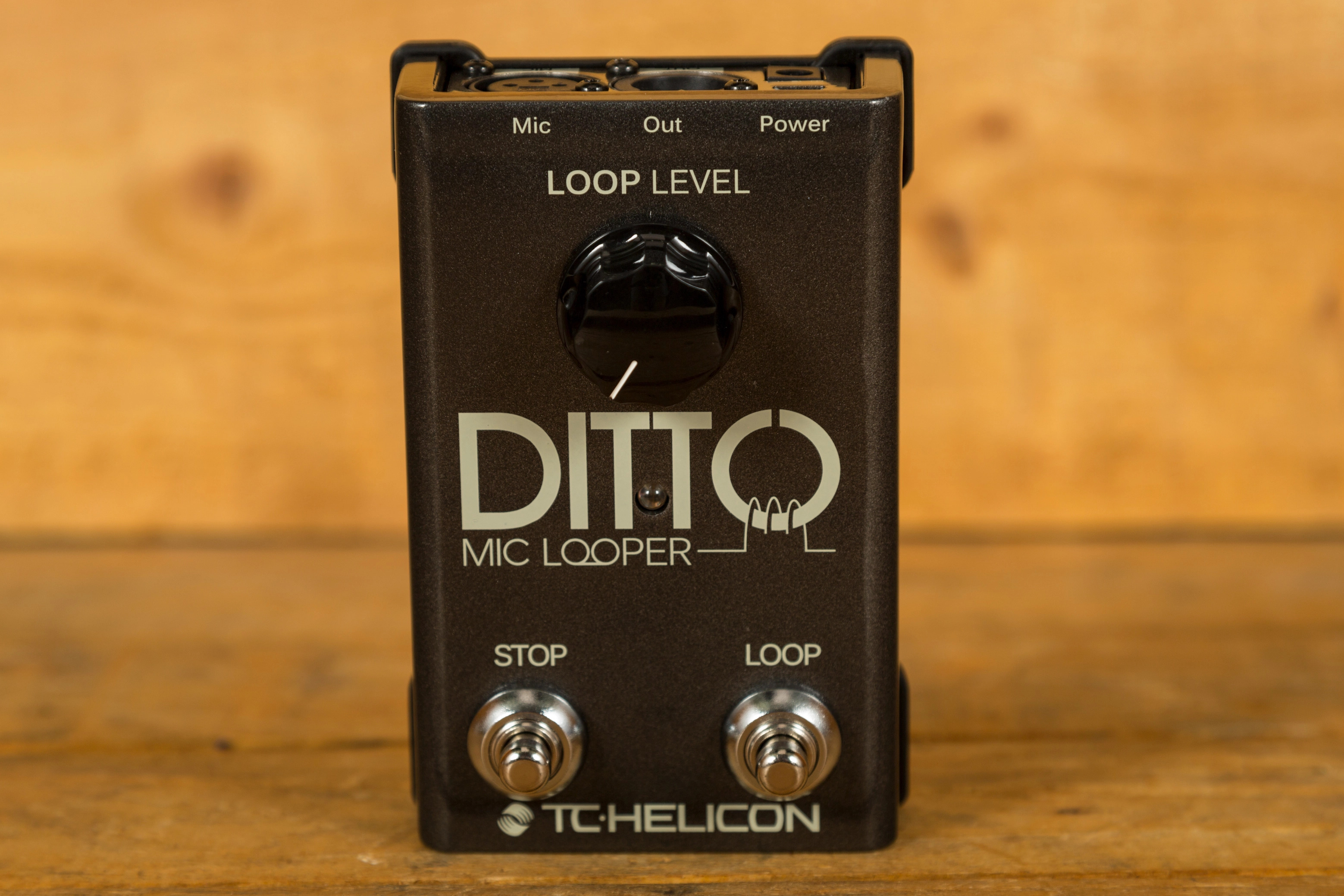TC Helicon Ditto Mic Looper Pedal Peach Guitars