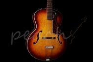 Godin 5th Avenue Cognacburst with case