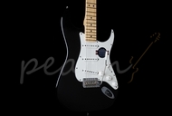 Fender American Standard Strat Maple Neck Black