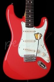 Squier Simon Neil Classic Vibe Strat Fiesta Red