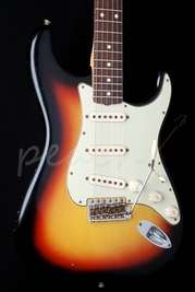 Fender Custom Order 'Tone Machine' 62 Relic Strat Sunburst