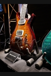 PRS Signature Limited Run Black Gold Wrap
